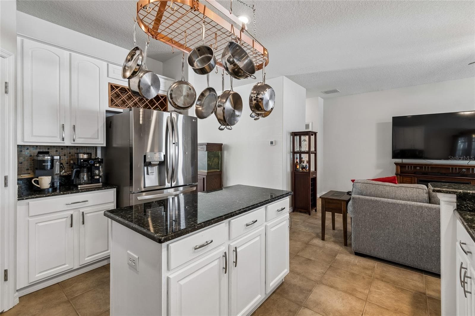 Single Family Residence at 11232 CREEK HAVEN DR, RIVERVIEW, photo 10 of 59