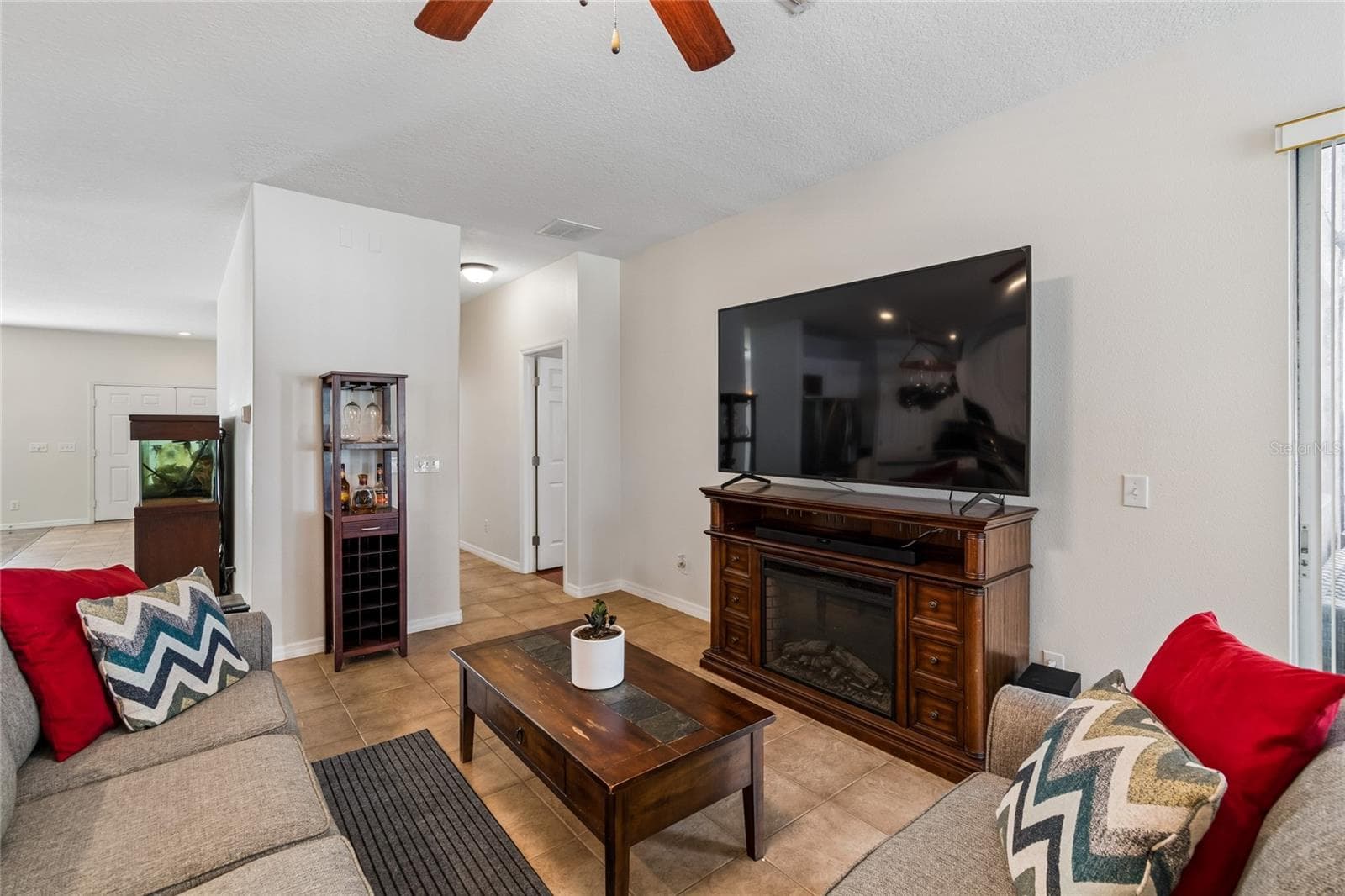 Familyroom - 11232 CREEK HAVEN DR, RIVERVIEW