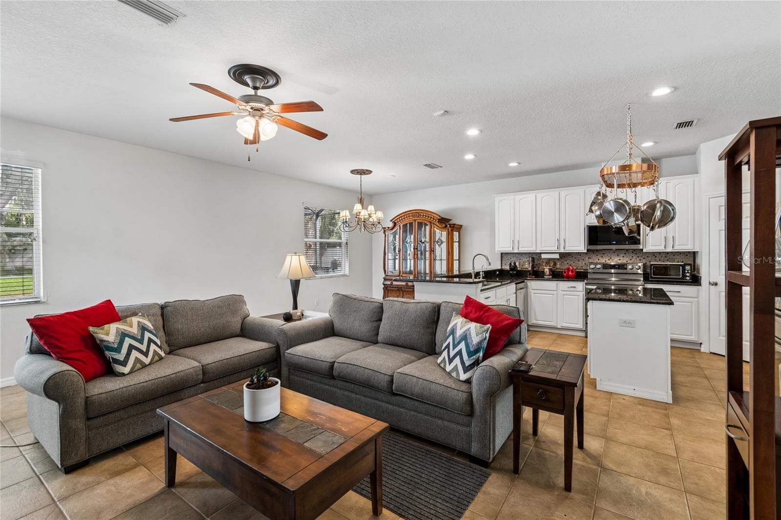 Familyroom - 11232 CREEK HAVEN DR, RIVERVIEW