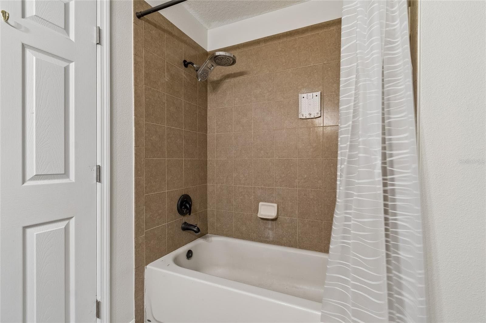 3rd Bathromm - 11232 CREEK HAVEN DR, RIVERVIEW