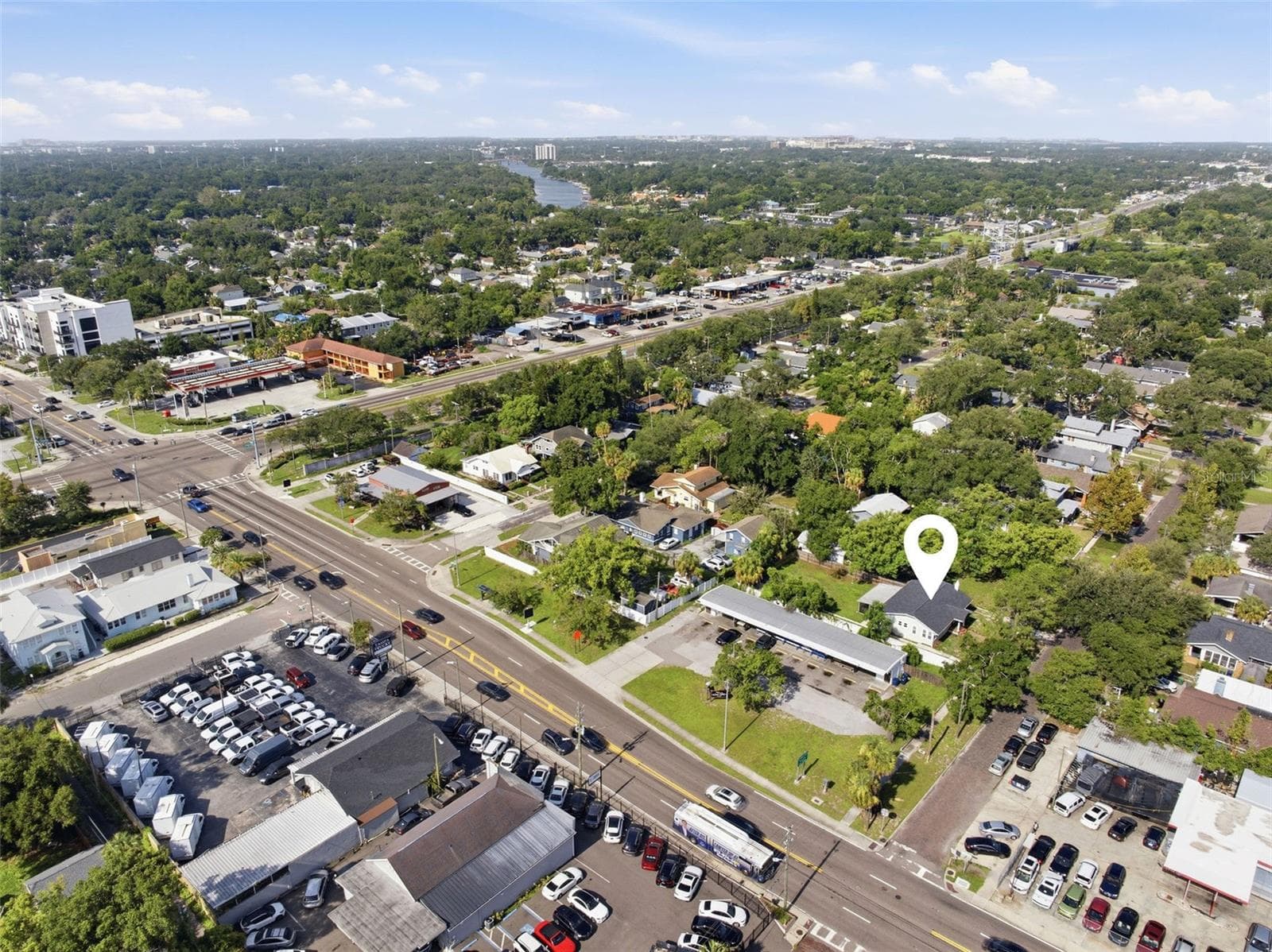 Single Family Residence at 106 W COMANCHE AVE, TAMPA, photo 38 of 41