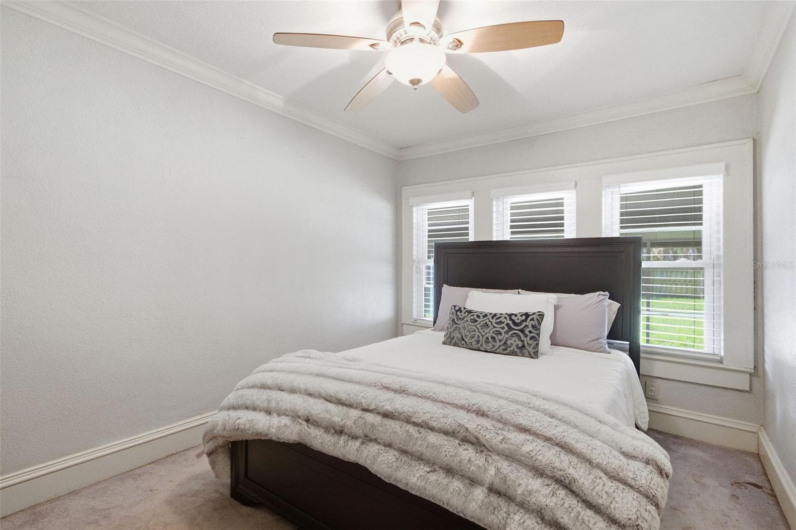 Bedroom 1 Ensuite - 106 W COMANCHE AVE, TAMPA