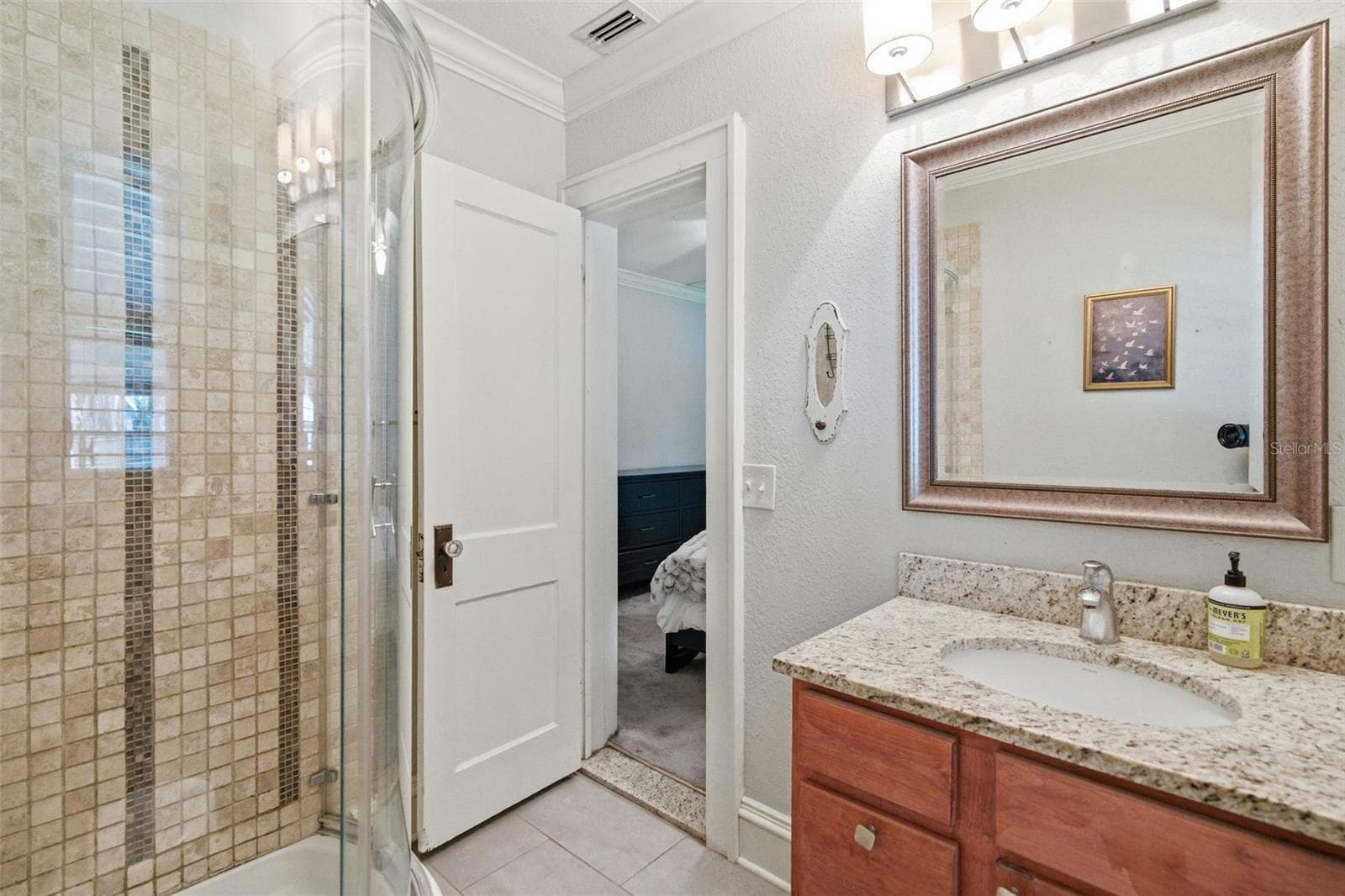 Primary Bath - 106 W COMANCHE AVE, TAMPA