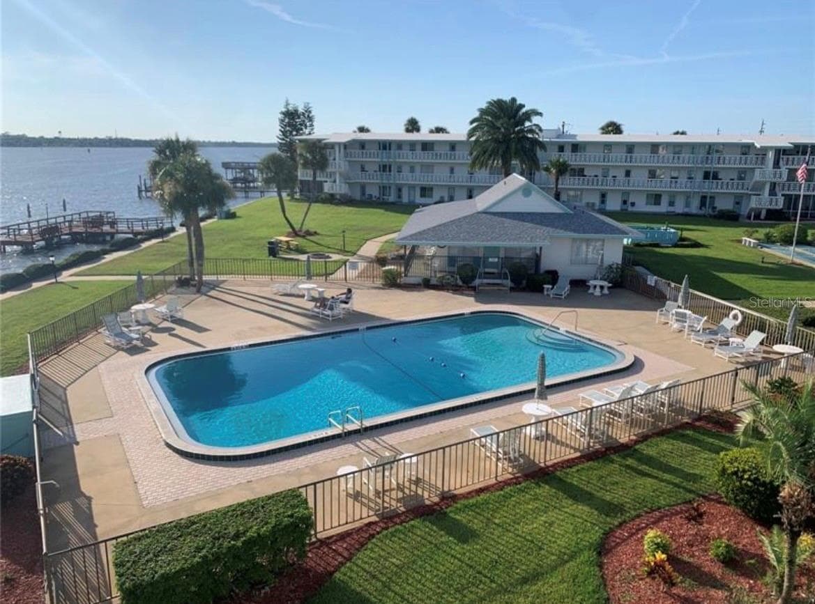 Pool & Clubhouse - 3009 N HALIFAX AVE #2, DAYTONA BEACH