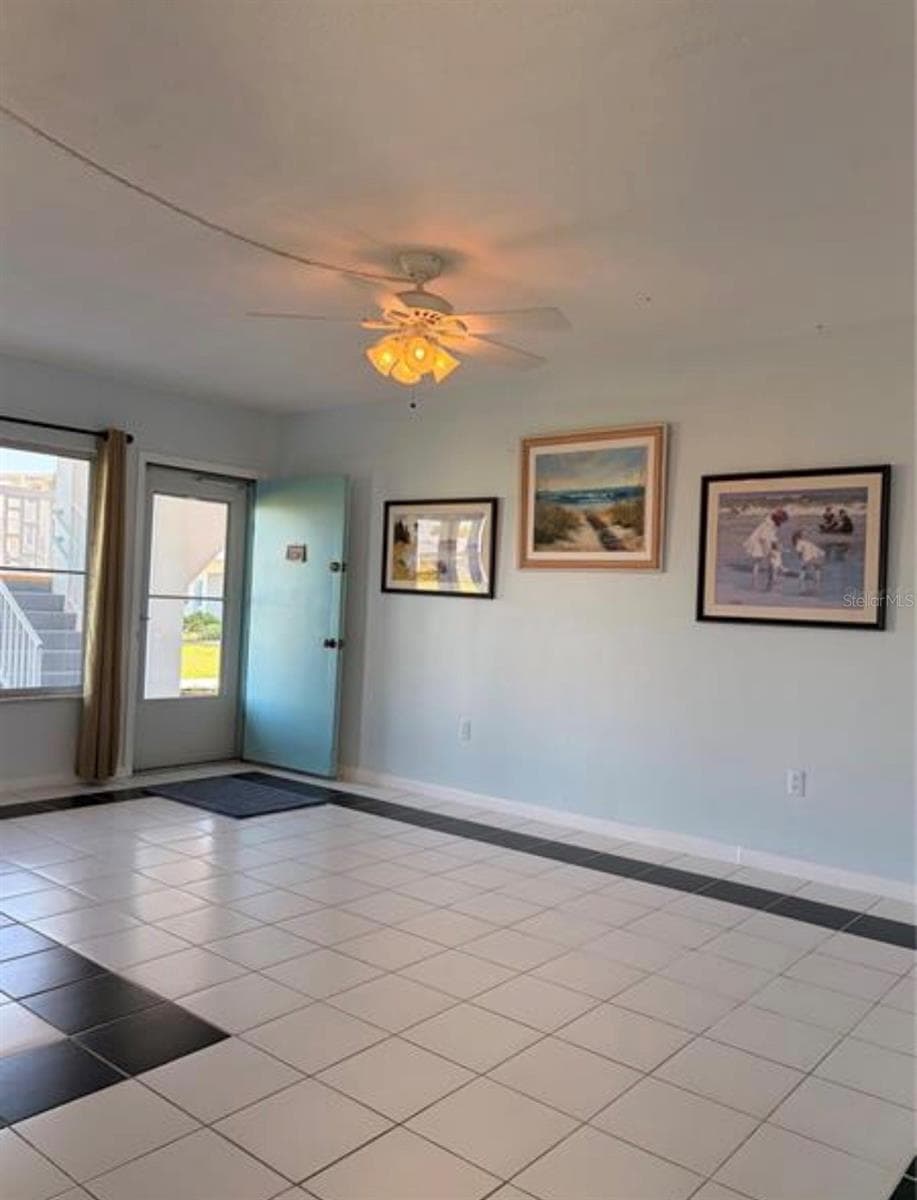 Living room 18X11 - 3009 N HALIFAX AVE #2, DAYTONA BEACH
