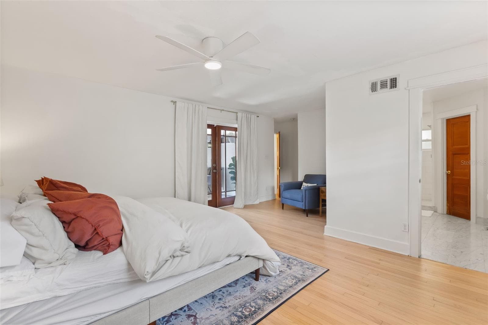 Single Family Residence at 934 BOARDMAN ST, ORLANDO, photo 23 of 45
