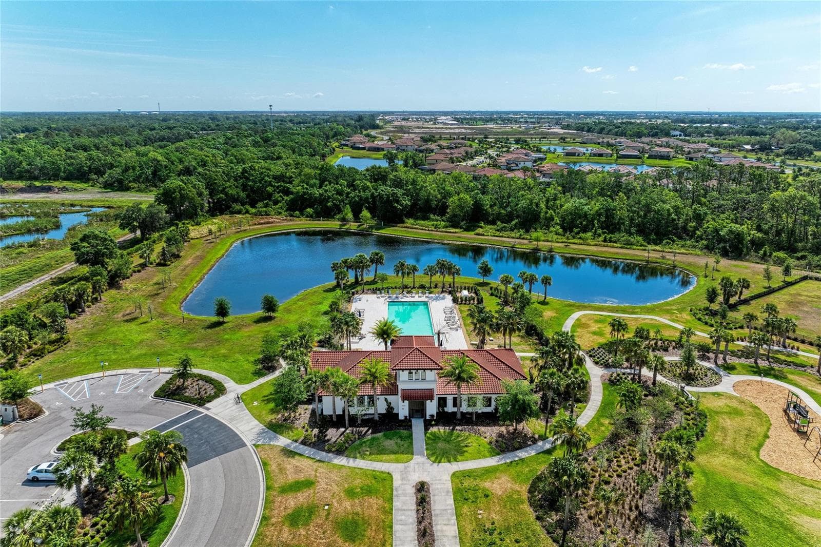 Single Family Residence at 3512 SAVANNA PALMS CT, LAKEWOOD RANCH, photo 46 of 60
