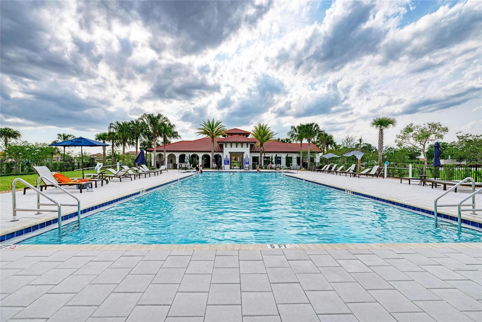 Single Family Residence at 3512 SAVANNA PALMS CT, LAKEWOOD RANCH, photo 56 of 60