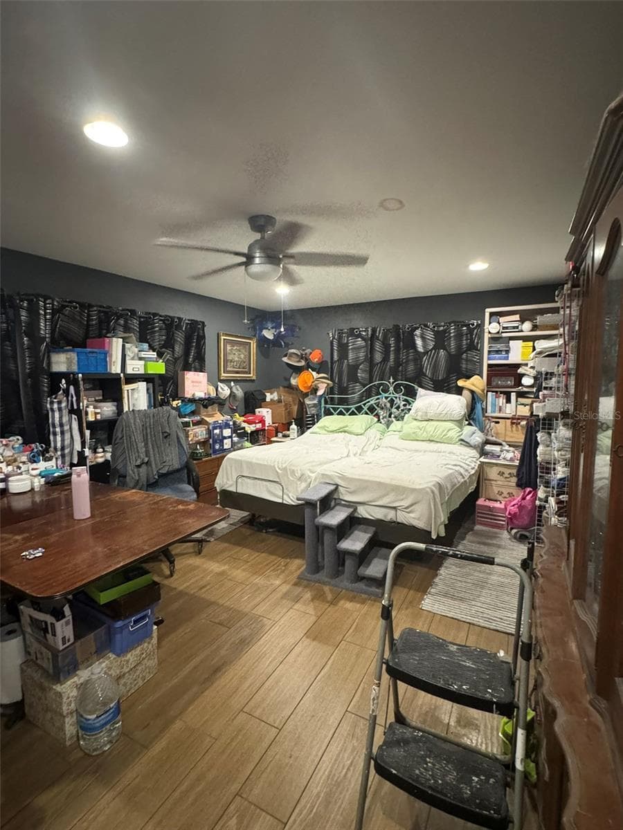 1st Floor Family Room (Currently being used as an inlaw suite) - 513 OAKCREST ST, ALTAMONTE SPRINGS
