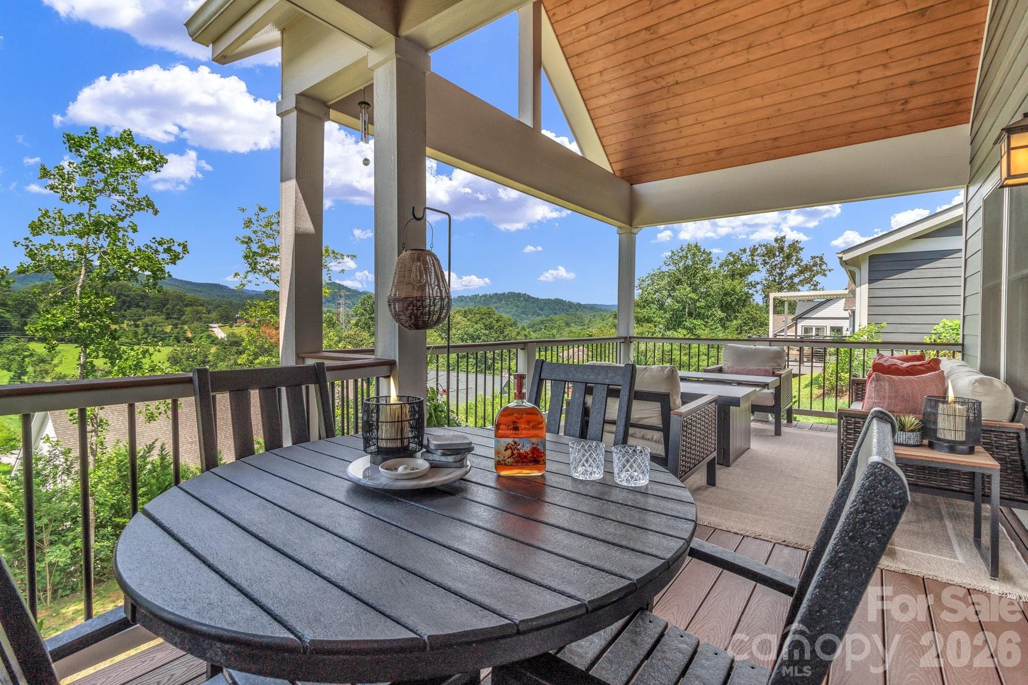 Single Family Residence at 136 Ellis Lane, Arden, photo 20 of 41