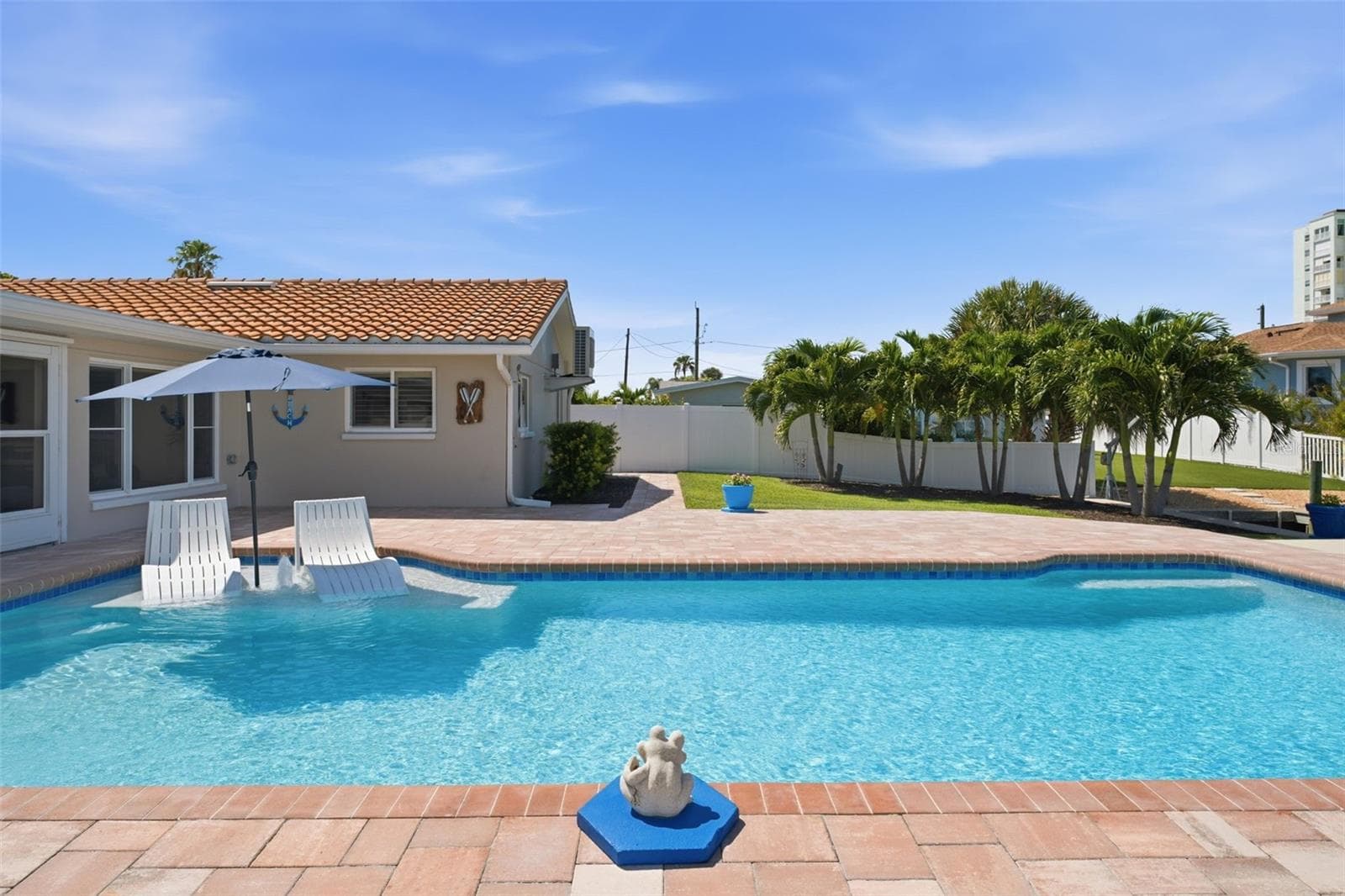 Single Family Residence at 6414 2ND PALM PT, ST PETE BEACH, photo 60 of 81