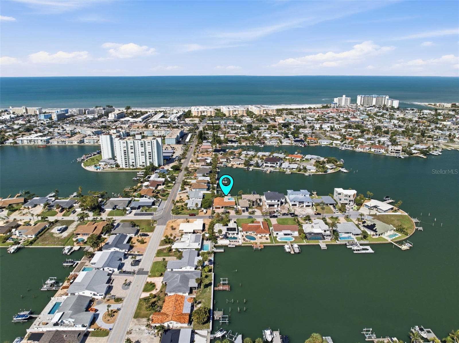 Single Family Residence at 6414 2ND PALM PT, ST PETE BEACH, photo 6 of 81