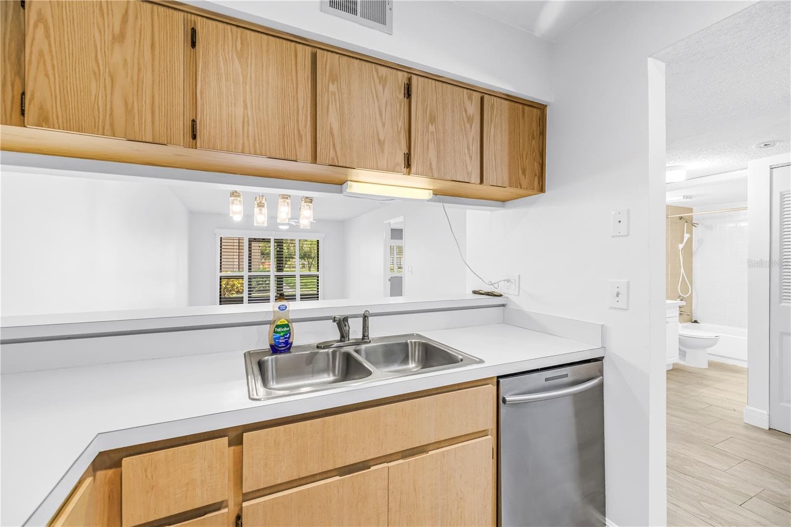 Condominium at 723 83RD AVE N #102, ST PETERSBURG, photo 9 of 43