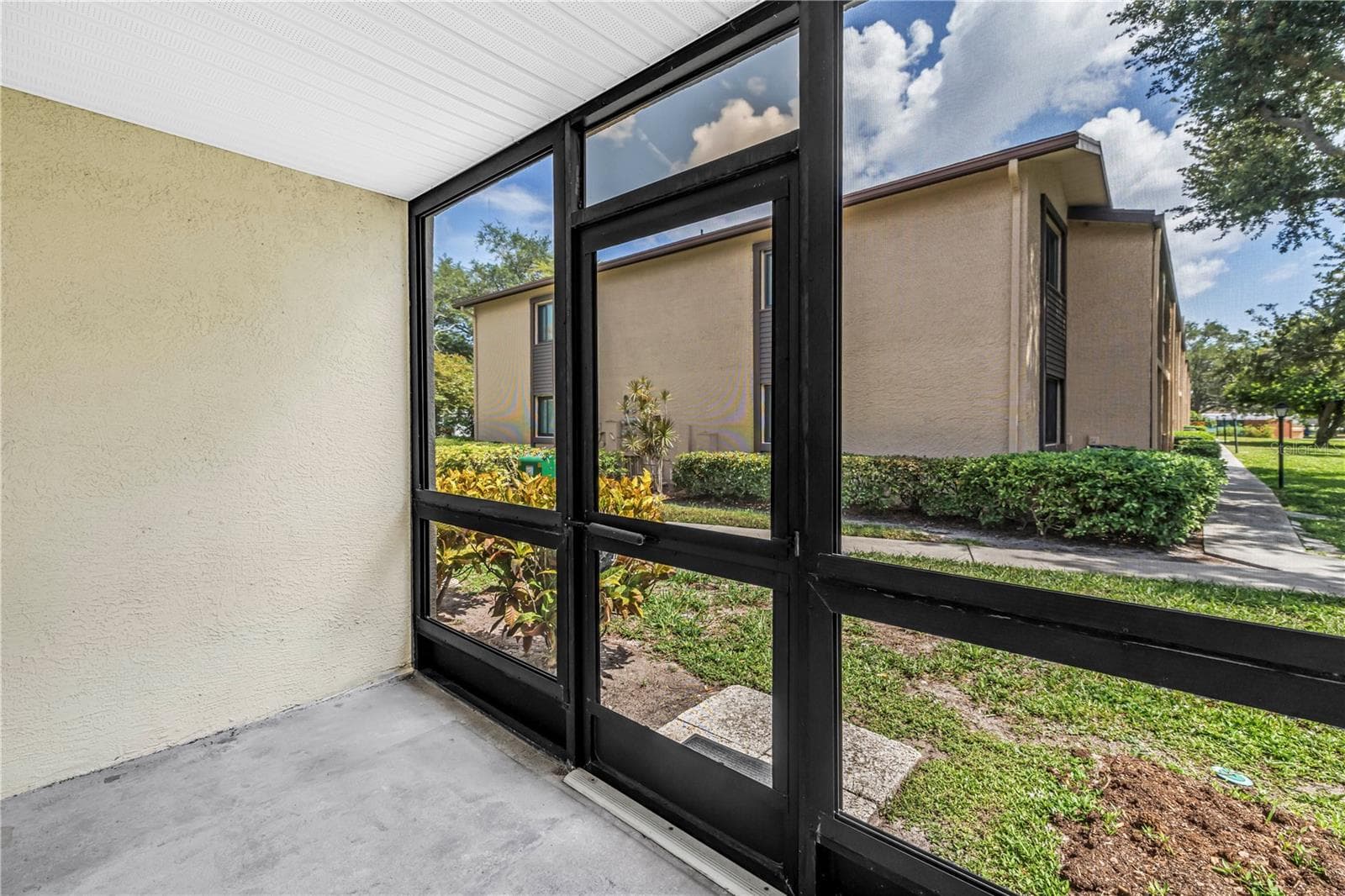 Condominium at 723 83RD AVE N #102, ST PETERSBURG, photo 42 of 43