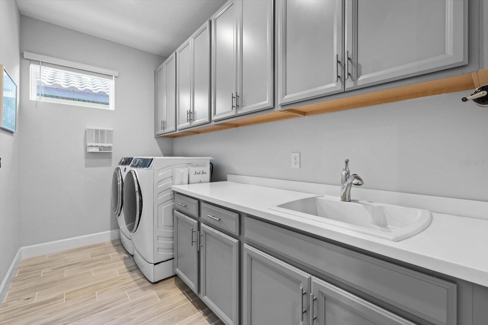 Single Family Residence at 4512 CRESTPOINT WAY, PALMETTO, photo 15 of 48