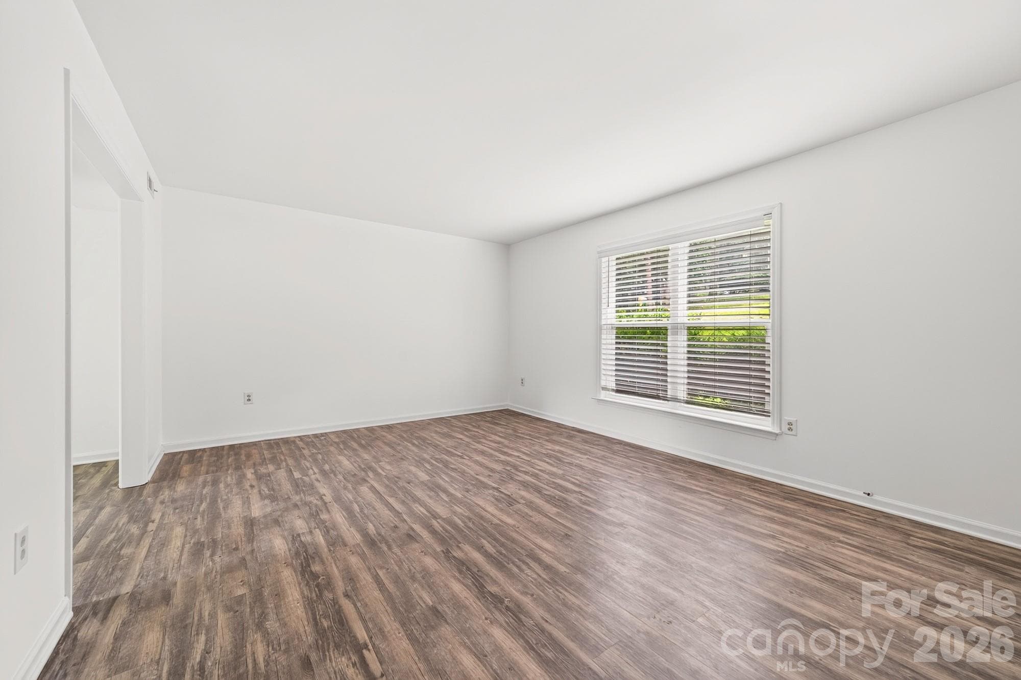 Single Family Residence at 616 Silversmith Lane, Charlotte, photo 25 of 39