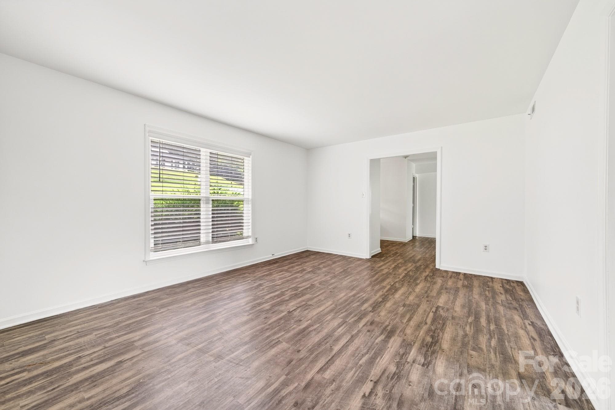 Single Family Residence at 616 Silversmith Lane, Charlotte, photo 26 of 39