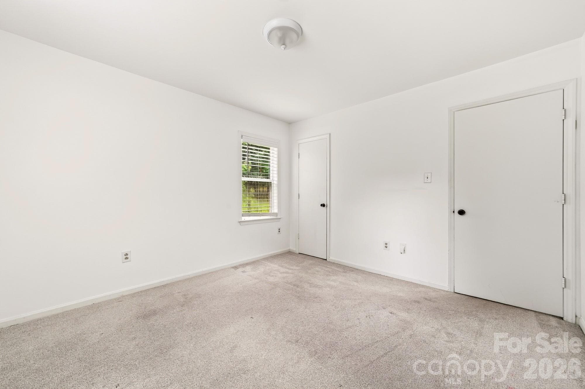 Single Family Residence at 616 Silversmith Lane, Charlotte, photo 30 of 39