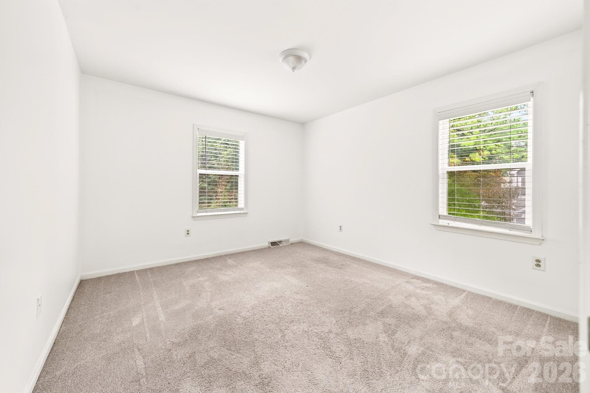Single Family Residence at 616 Silversmith Lane, Charlotte, photo 33 of 39