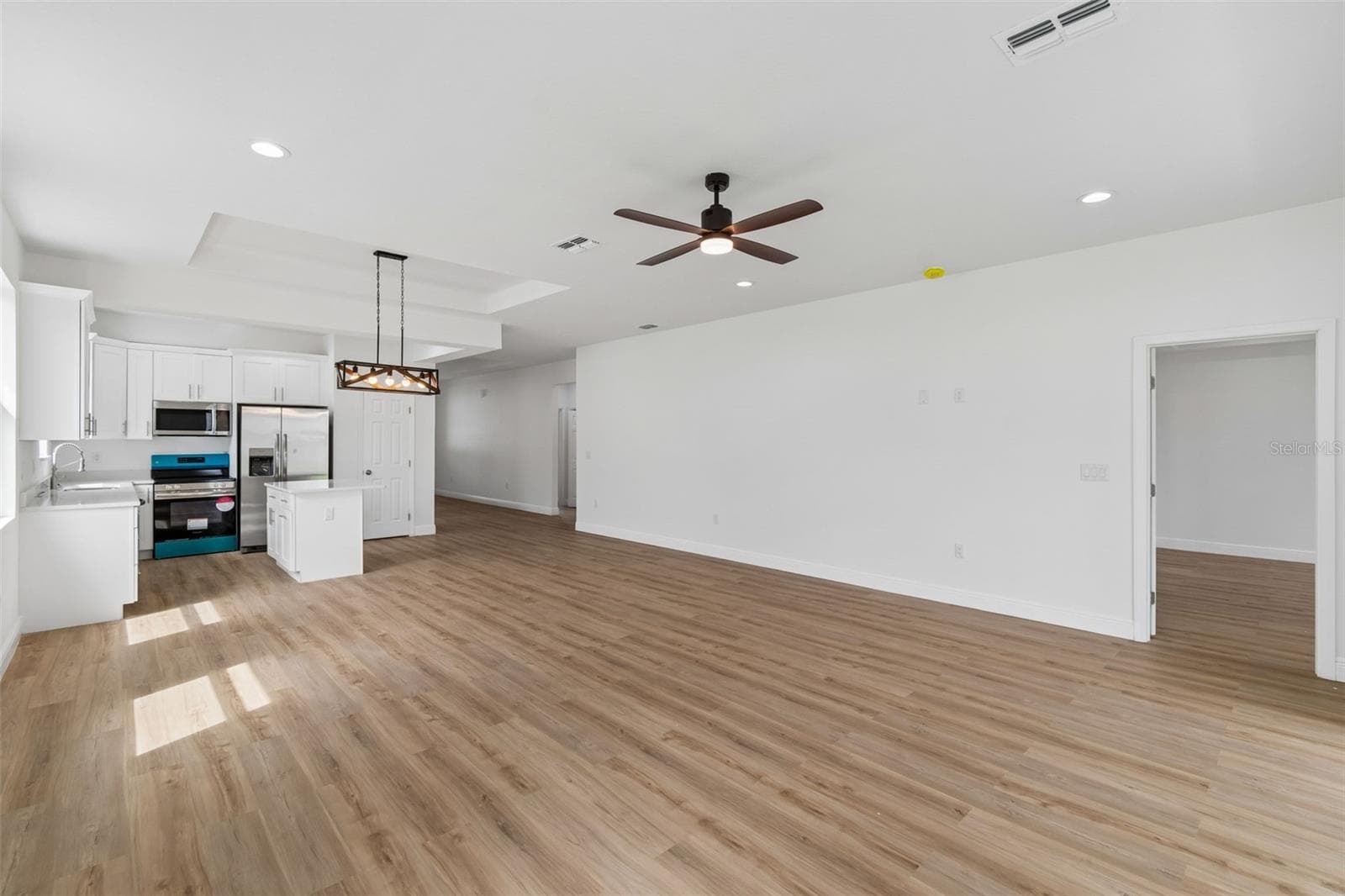 Single Family Residence at 2523 AVENUE E SW, WINTER HAVEN, photo 17 of 35