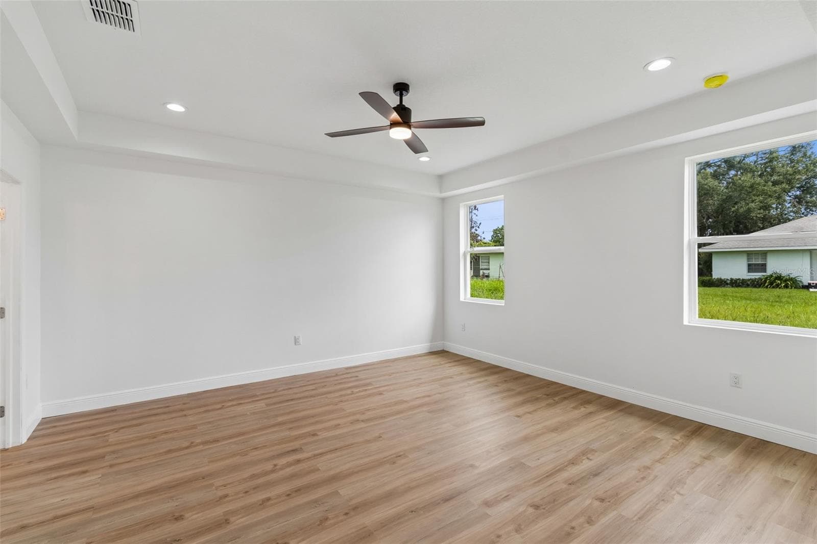 Single Family Residence at 2523 AVENUE E SW, WINTER HAVEN, photo 24 of 35
