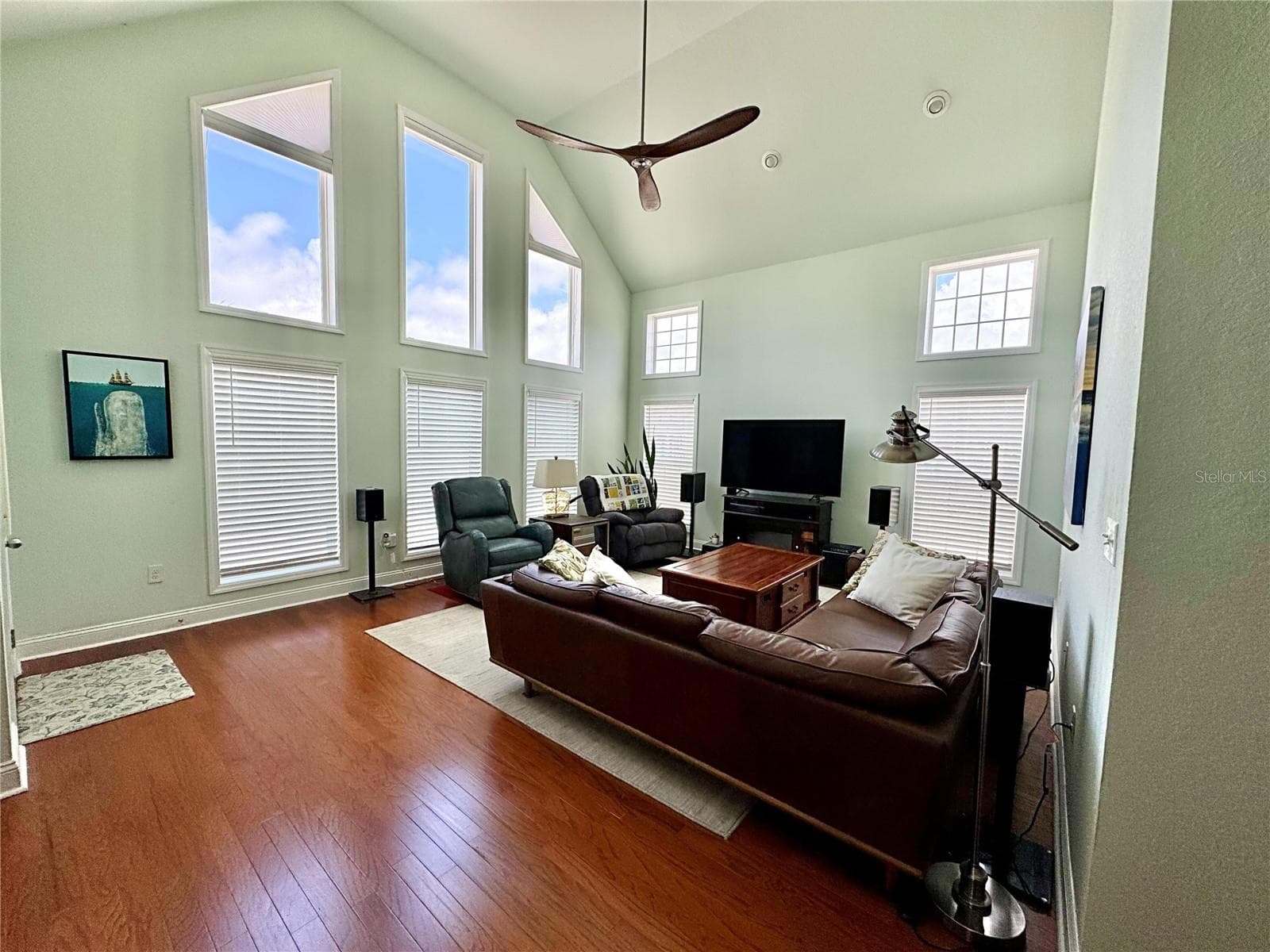 Single Family Residence at 260 BLUE HERON DR, EASTPOINT, photo 10 of 43