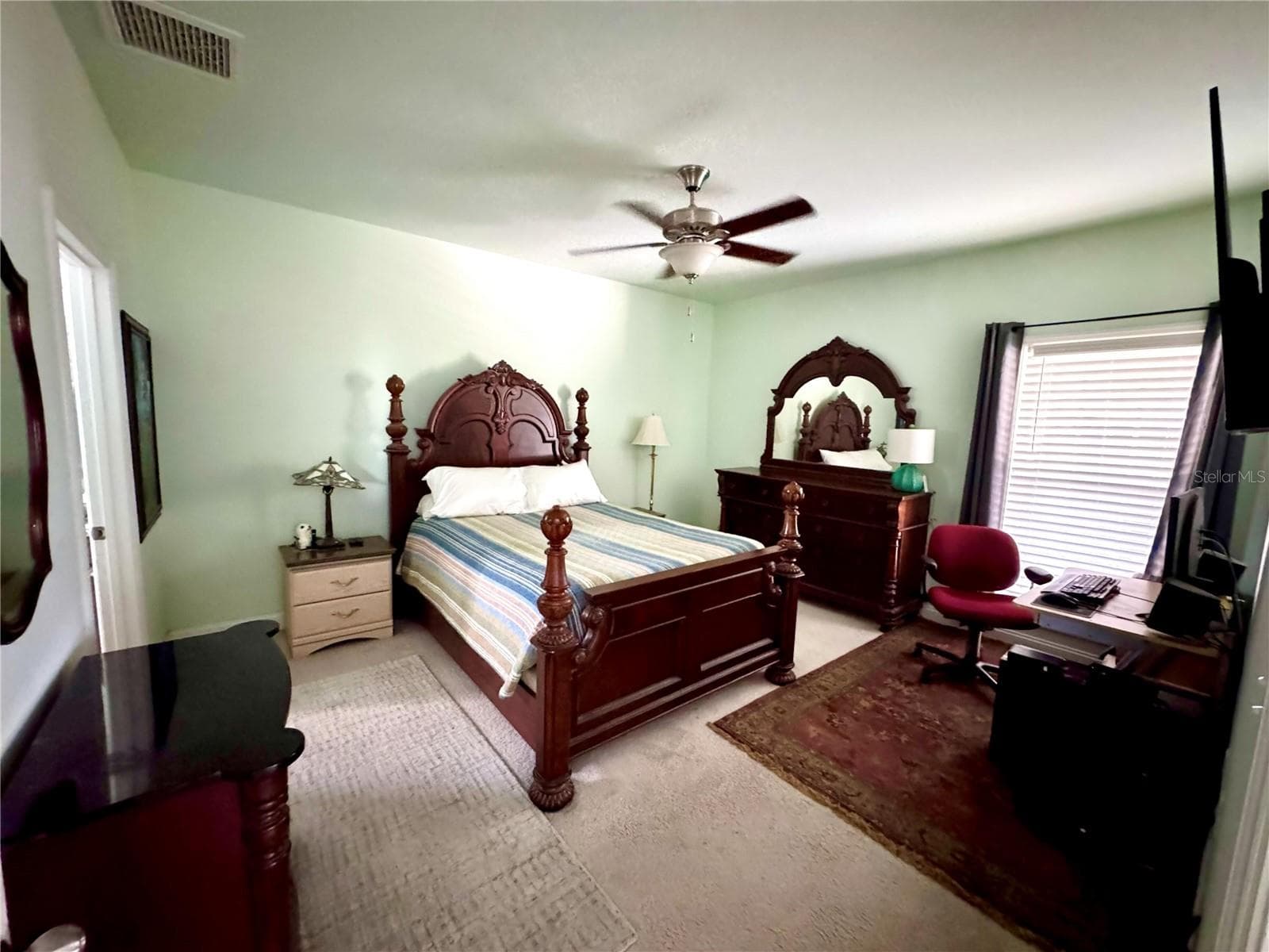Single Family Residence at 260 BLUE HERON DR, EASTPOINT, photo 20 of 43