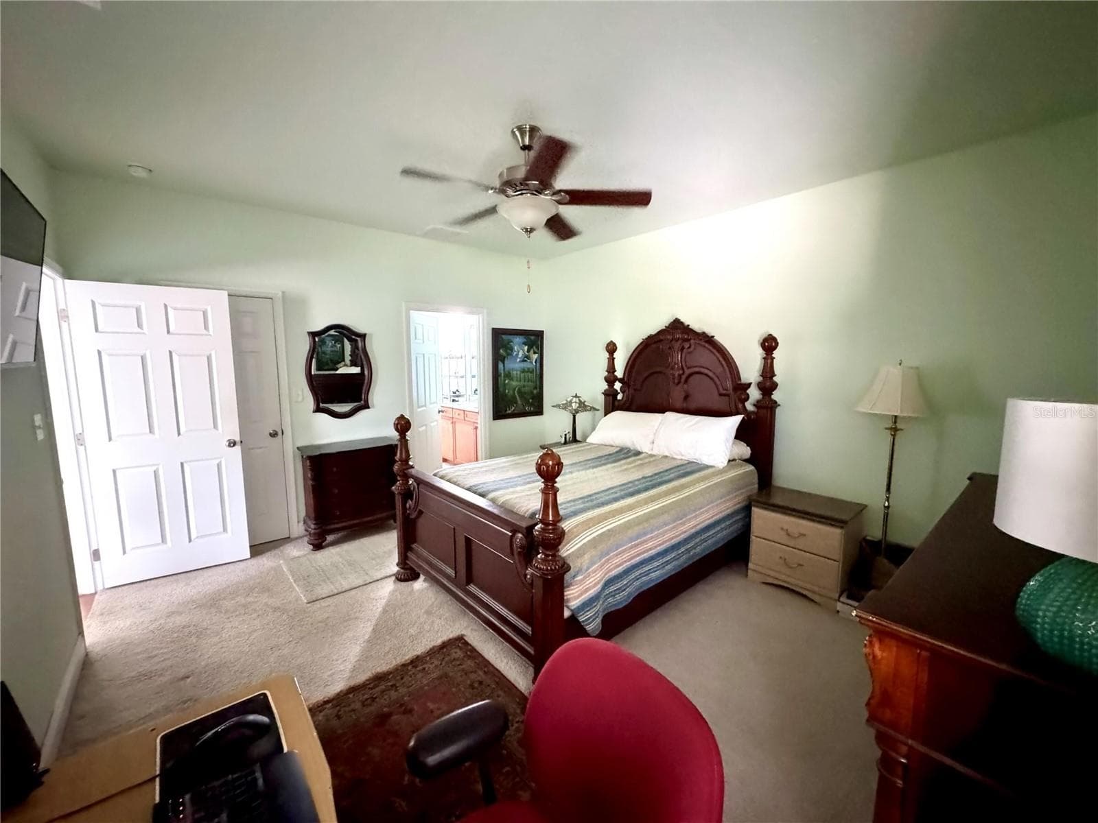 Single Family Residence at 260 BLUE HERON DR, EASTPOINT, photo 21 of 43