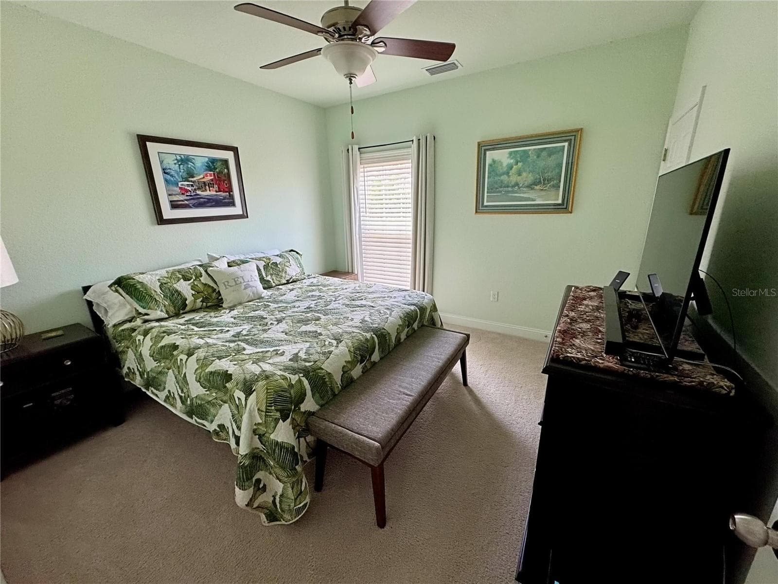 Single Family Residence at 260 BLUE HERON DR, EASTPOINT, photo 23 of 43