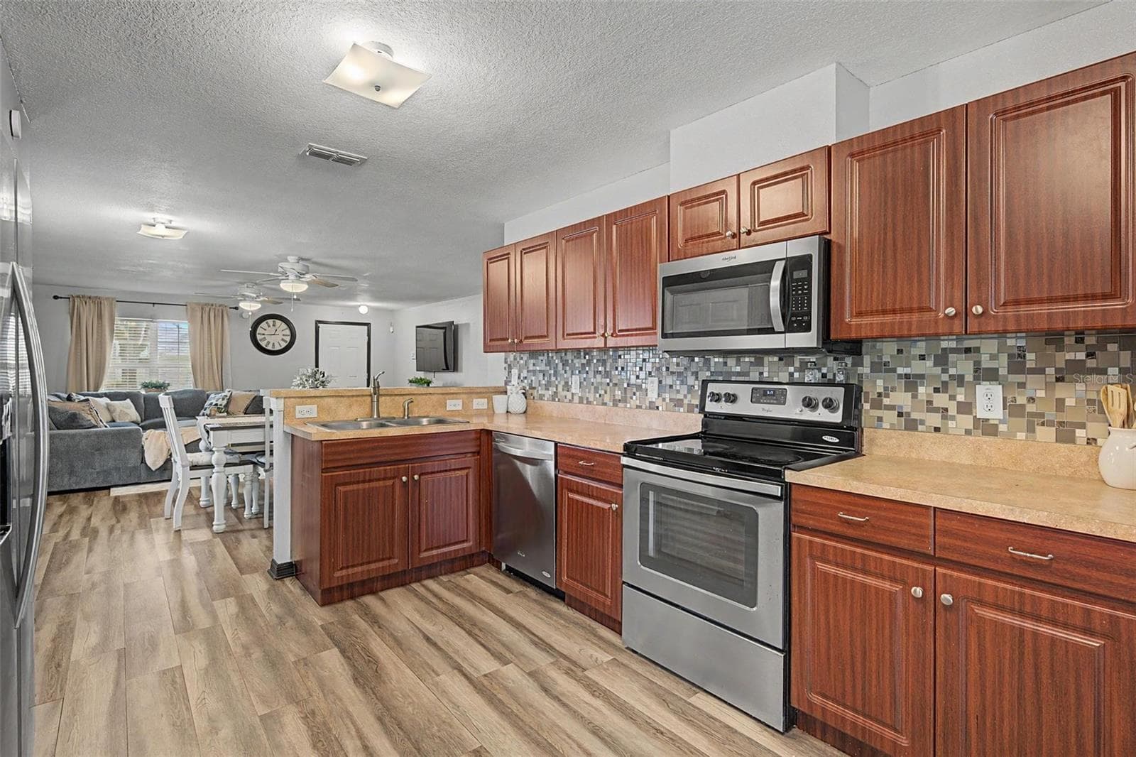 Single Family Residence at 15373 CALLISTA LN, DADE CITY, photo 16 of 53