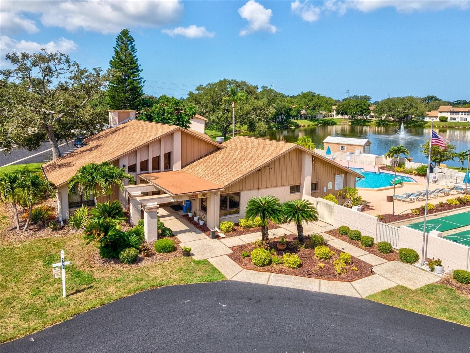 Gorgeous 55+ Community in Florida - 3806 STAYSAIL LN, HOLIDAY