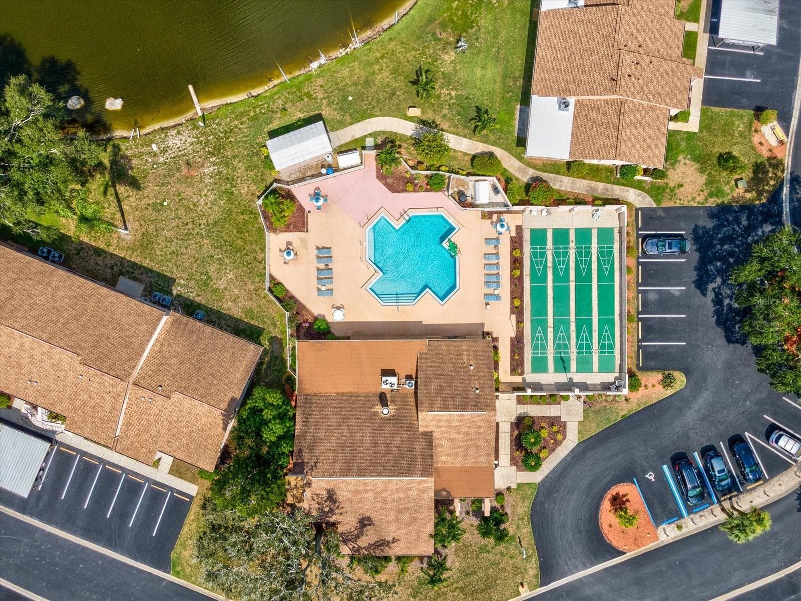 Fun Clubhouse Space - 3806 STAYSAIL LN, HOLIDAY