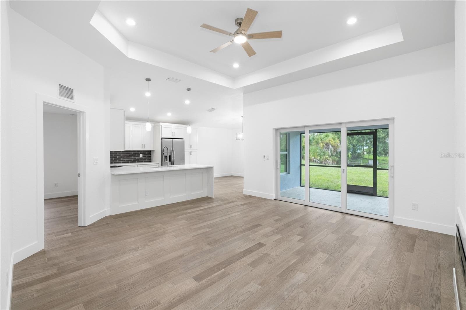 Single Family Residence at 152 ALBATROSS RD, ROTONDA WEST, photo 8 of 47