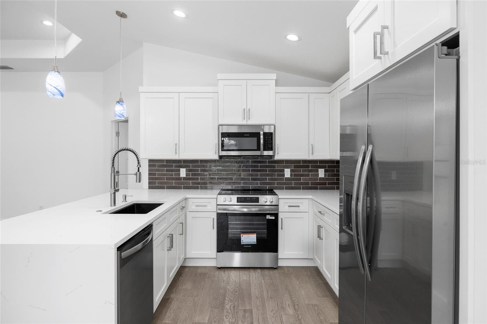 Single Family Residence at 152 ALBATROSS RD, ROTONDA WEST, photo 14 of 47
