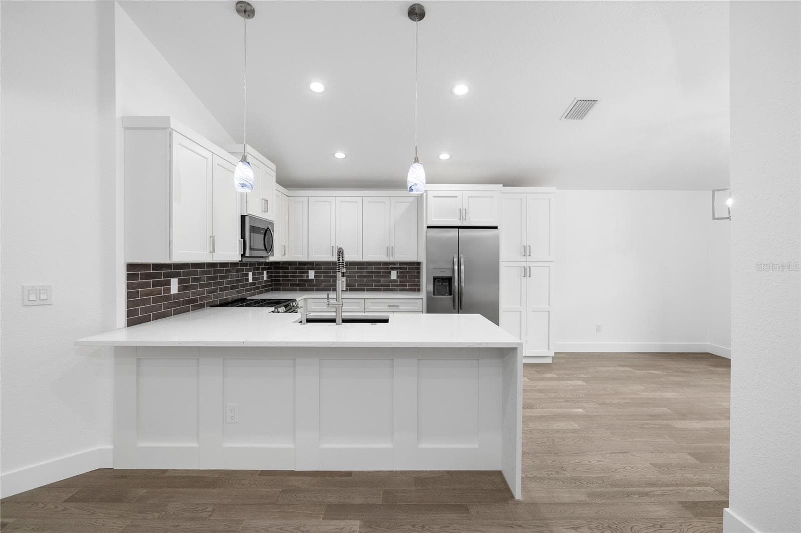 Single Family Residence at 152 ALBATROSS RD, ROTONDA WEST, photo 15 of 47