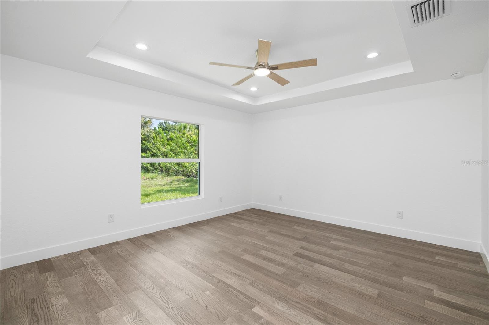 Single Family Residence at 152 ALBATROSS RD, ROTONDA WEST, photo 23 of 47