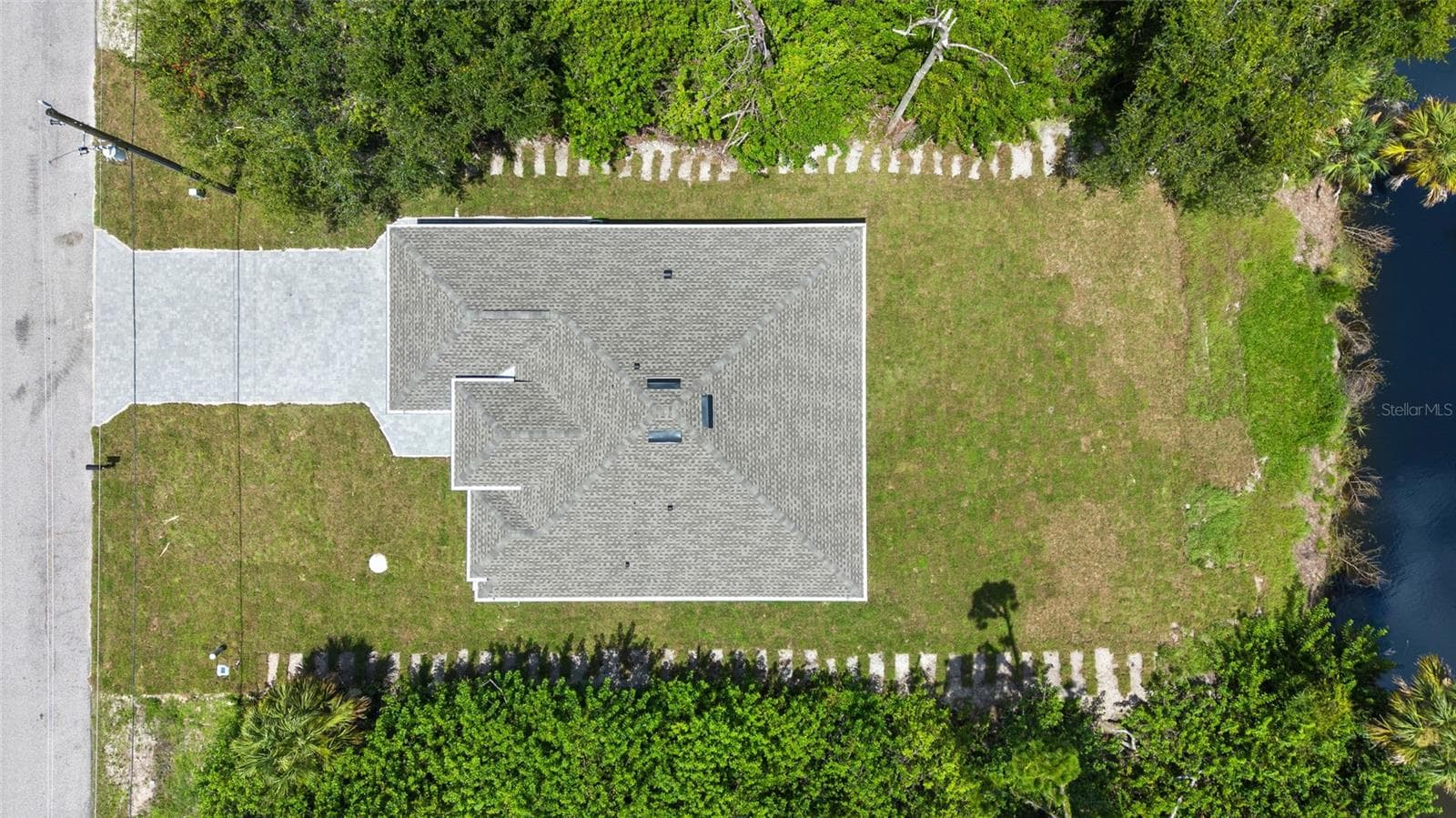 Single Family Residence at 152 ALBATROSS RD, ROTONDA WEST, photo 40 of 47