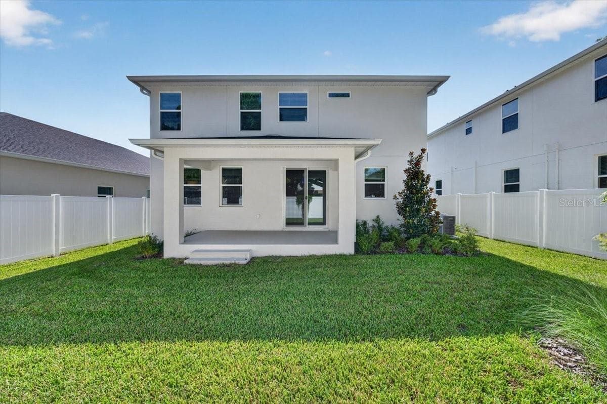 Single Family Residence at 6226 29TH ST N, ST PETERSBURG, photo 37 of 44