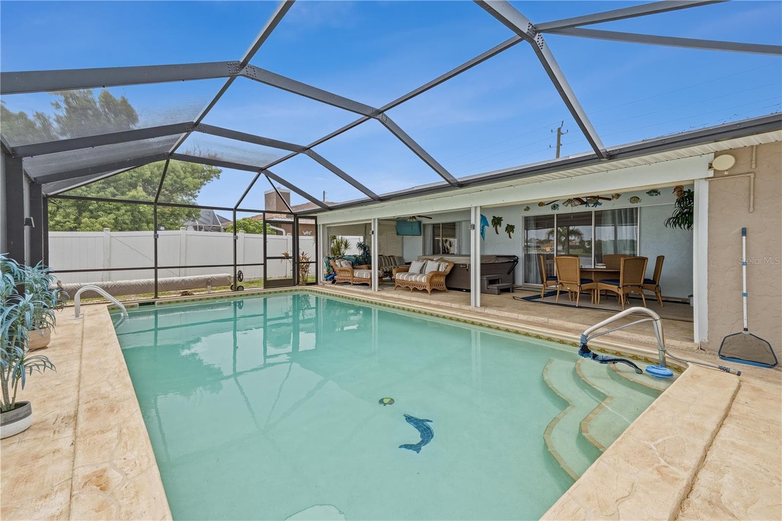 Outdoor Oasis Featuring Pool, Spa, & Covered Lanai - 2284 BROAD RANCH DR, PORT CHARLOTTE