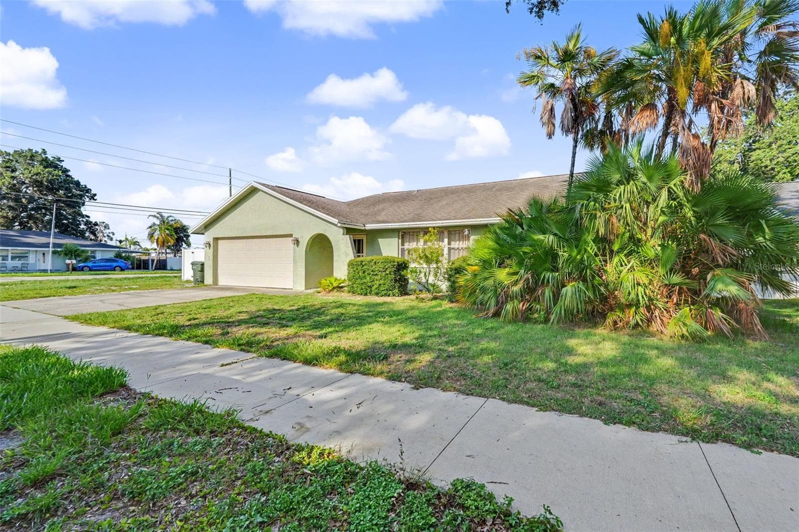 Single Family Residence at 12543 108TH ST, LARGO, photo 2 of 44