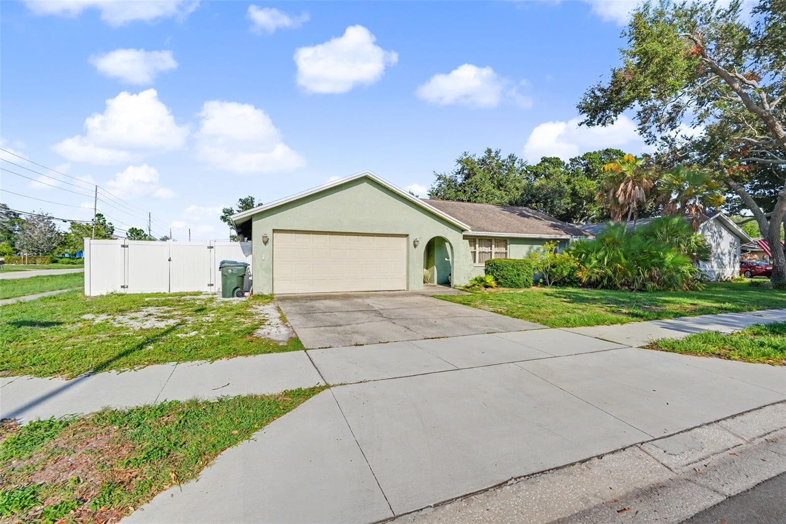 Single Family Residence at 12543 108TH ST, LARGO, photo 3 of 44