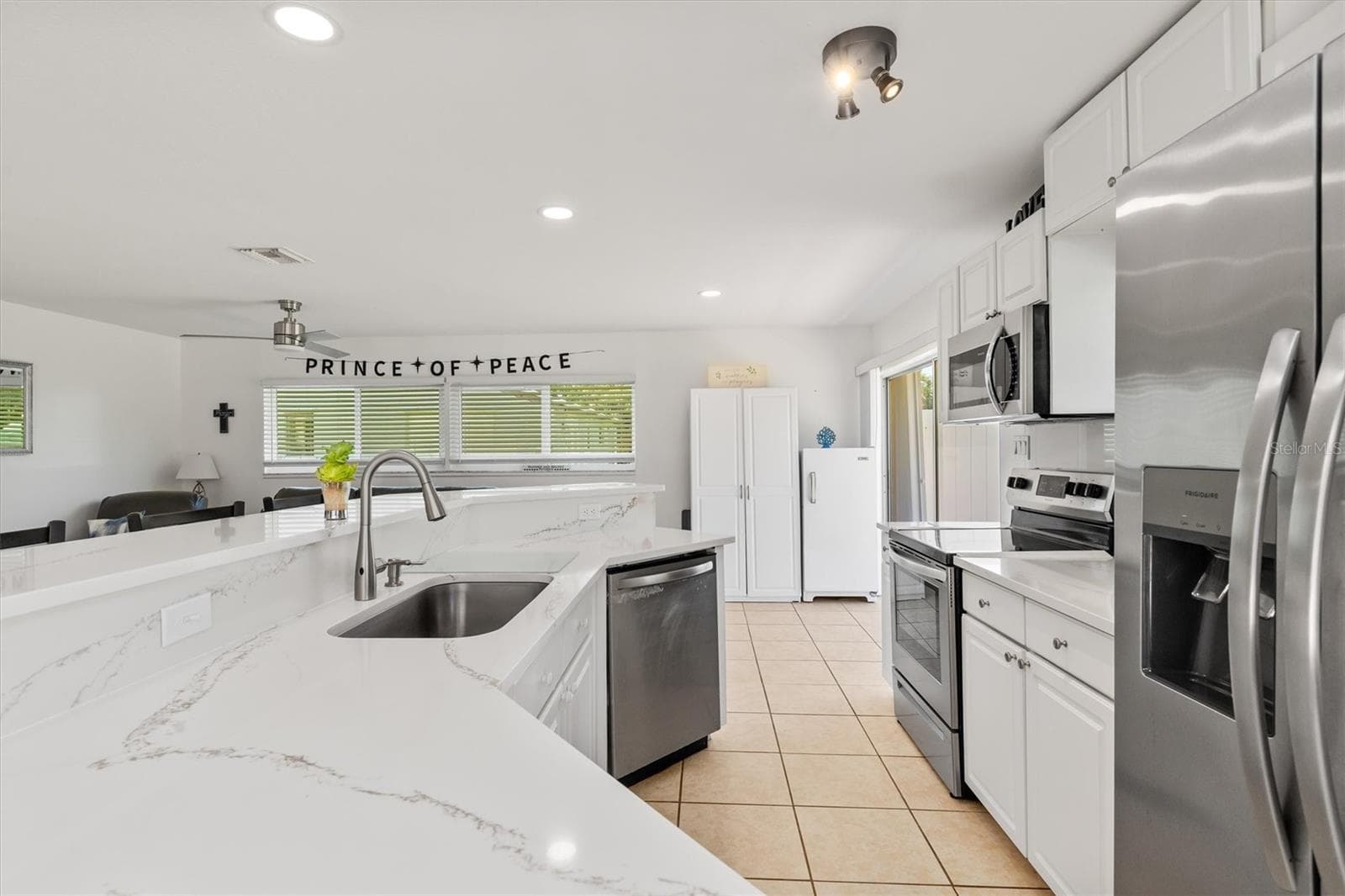 Single Family Residence at 18579 ROBINSON AVE, PORT CHARLOTTE, photo 6 of 50