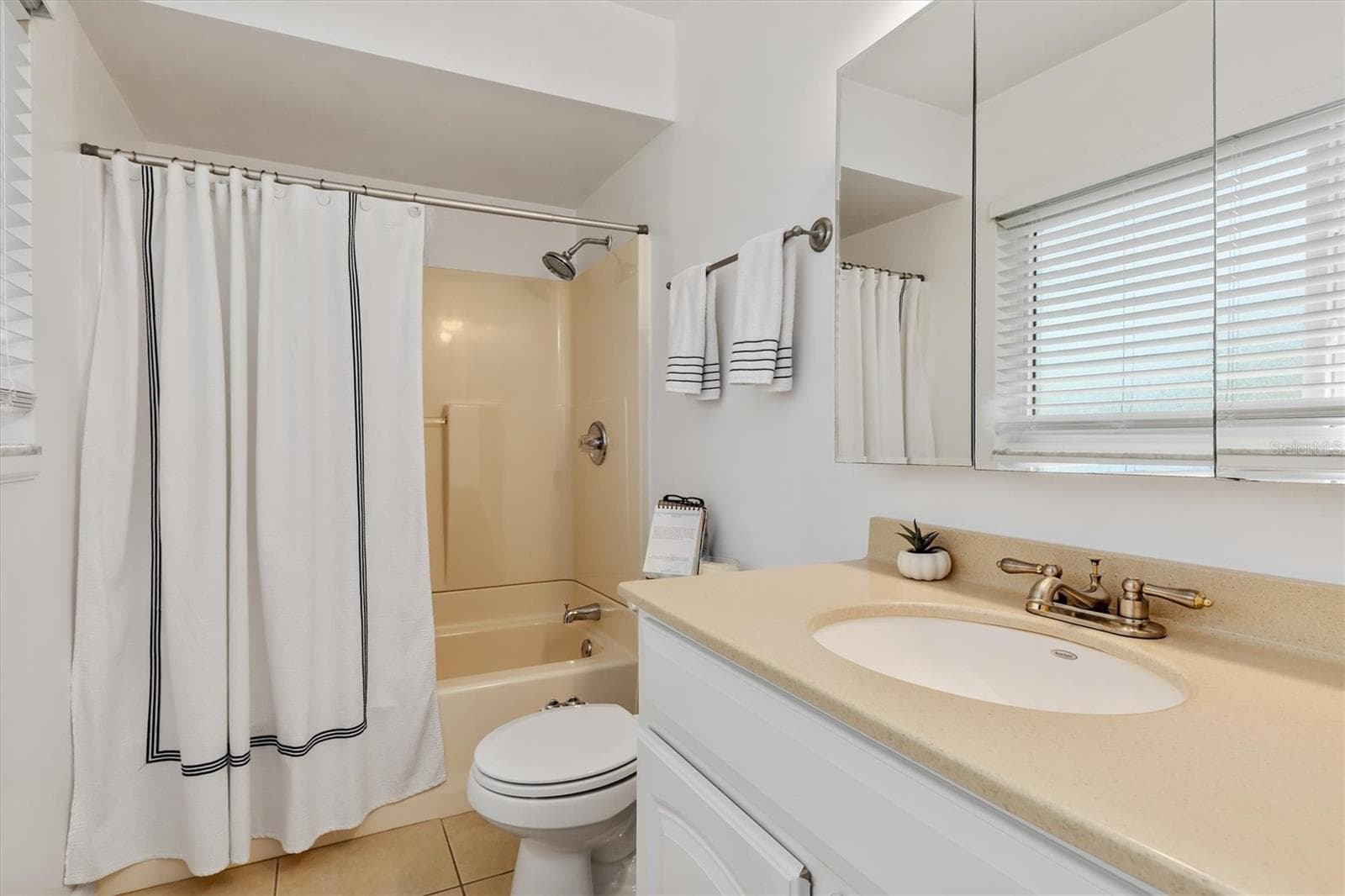 Primary Bath - 18579 ROBINSON AVE, PORT CHARLOTTE