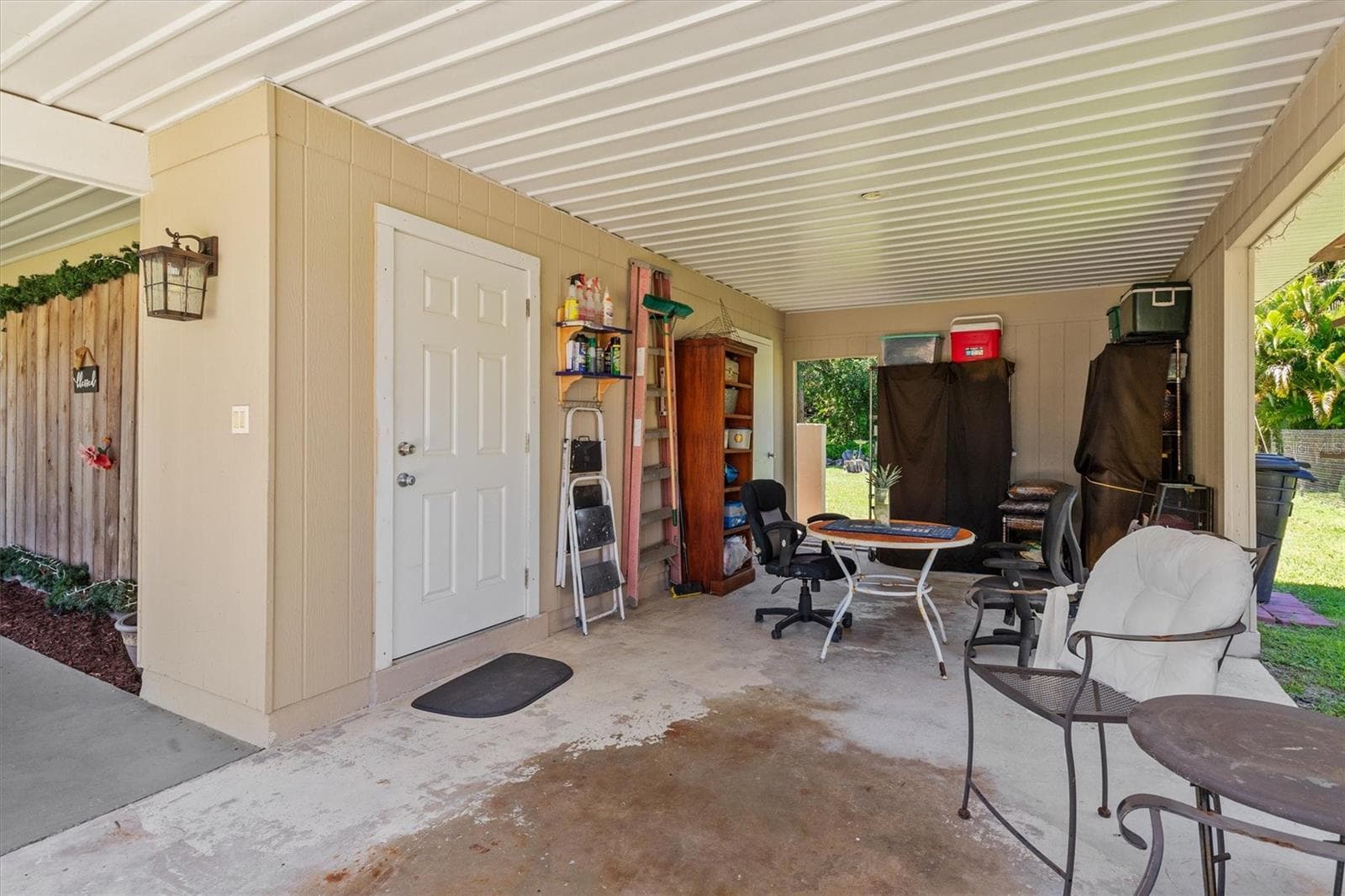 Single Family Residence at 18579 ROBINSON AVE, PORT CHARLOTTE, photo 34 of 50
