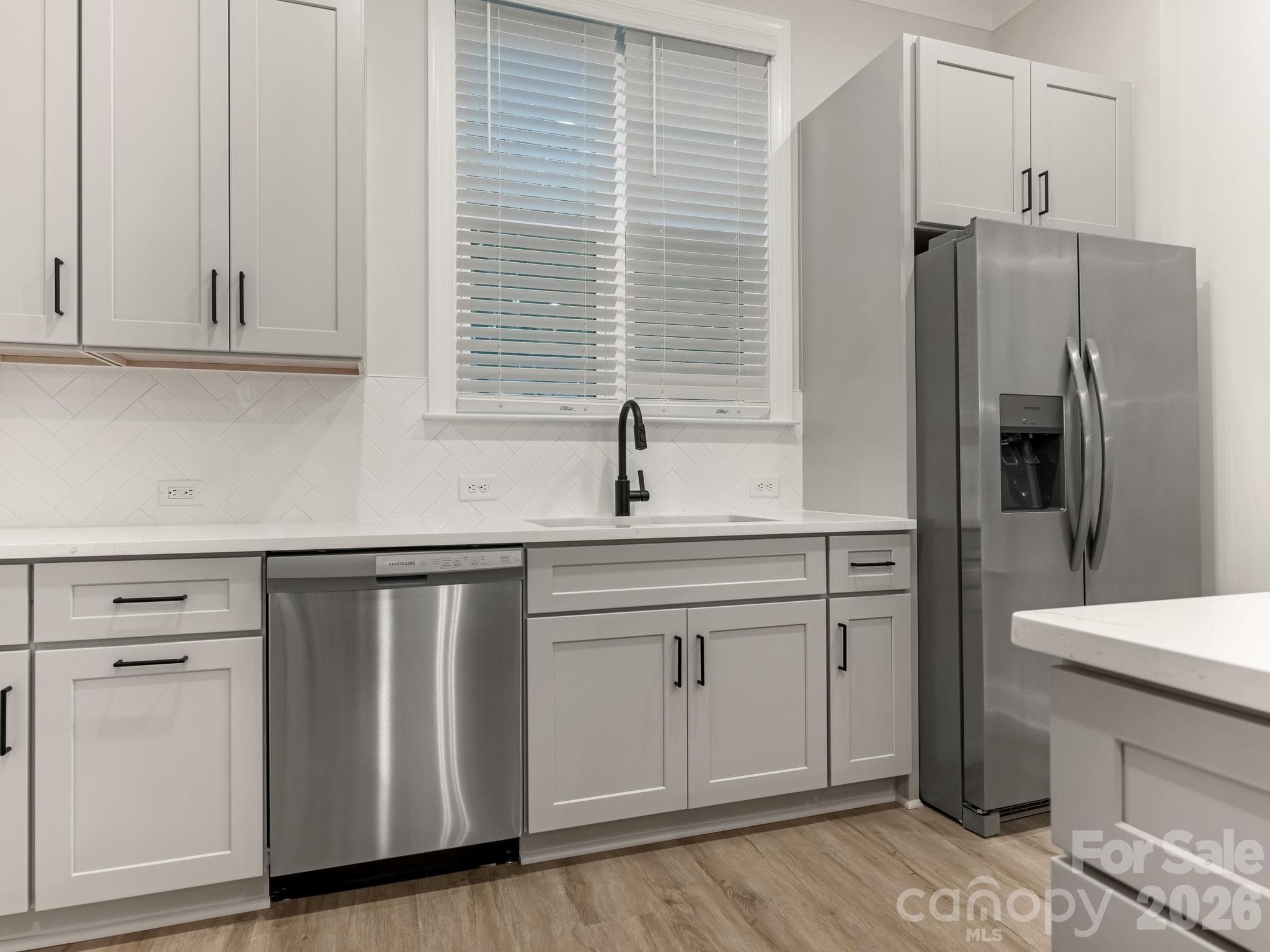 Kitchen - 428 Woodvale Place, Charlotte
