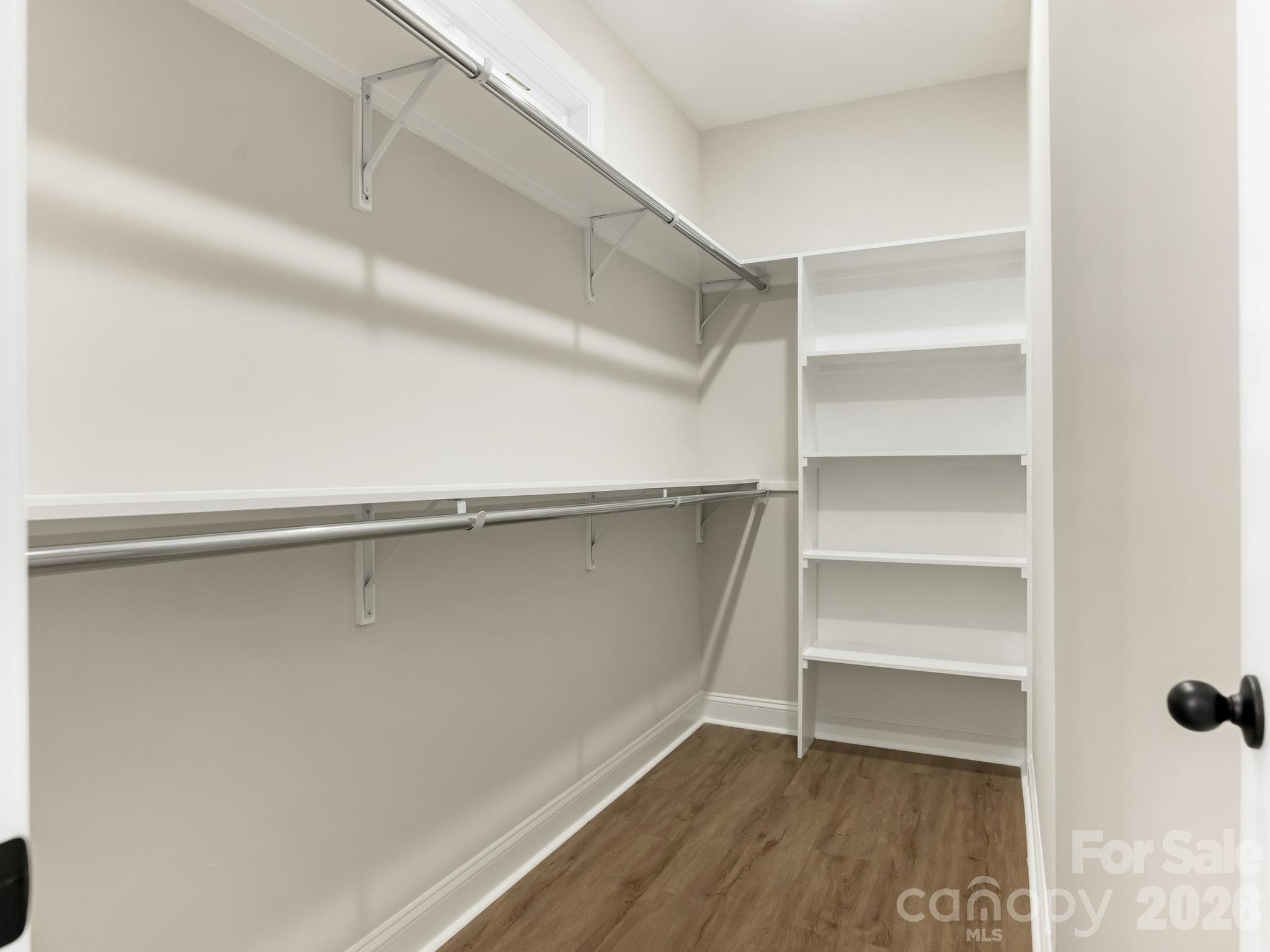 Single Family Residence at 428 Woodvale Place, Charlotte, photo 20 of 32