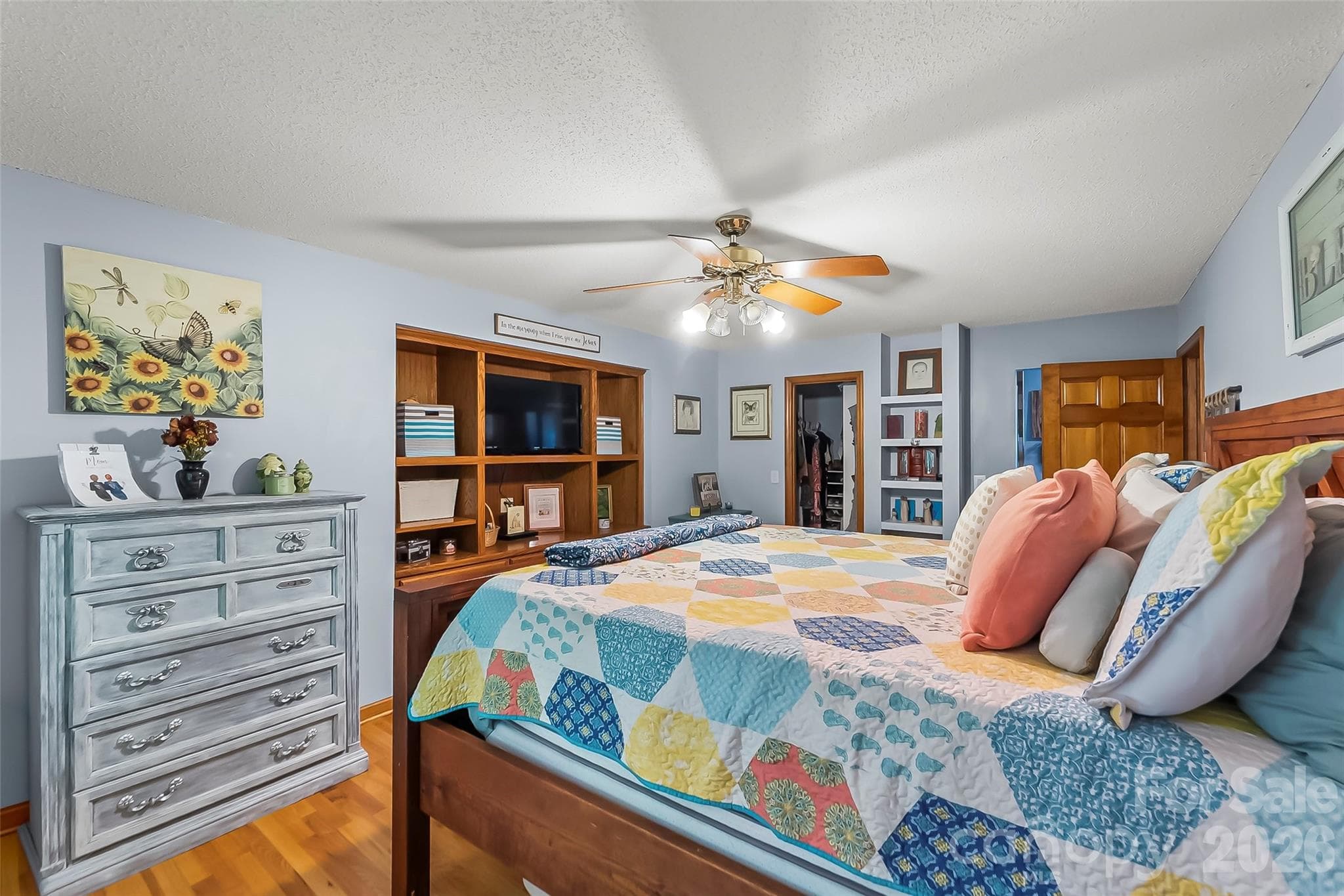 Single Family Residence at 34 Lakeside Drive, Marion, photo 17 of 28