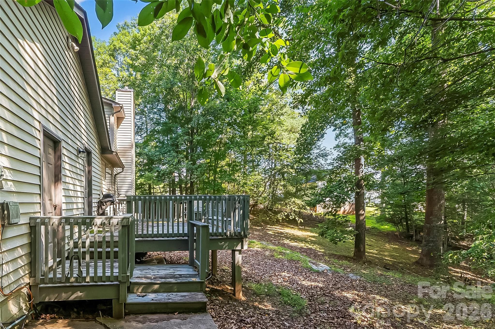 Single Family Residence at 34 Lakeside Drive, Marion, photo 25 of 28