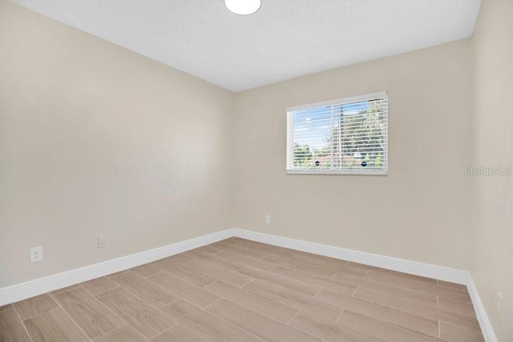 Single Family Residence at 4410 WATCH HILL RD, ORLANDO, photo 7 of 12