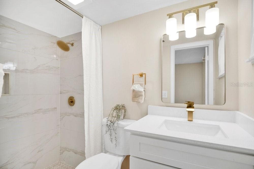 Primary Bath - 4410 WATCH HILL RD, ORLANDO